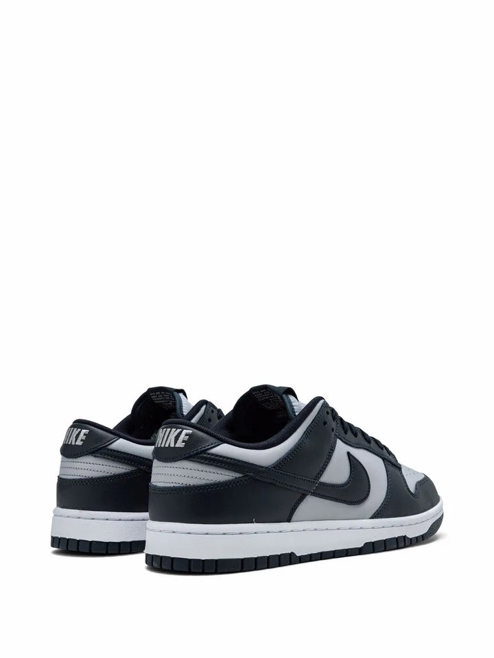 Dunk Low Georgetown Sneakers