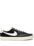 Blazer Low 77 Vintage Black/Sail Sneakers
