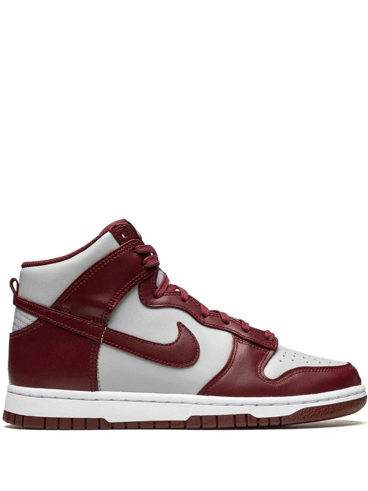 Dunk Hi Retro Dark Beetroot Sneakers