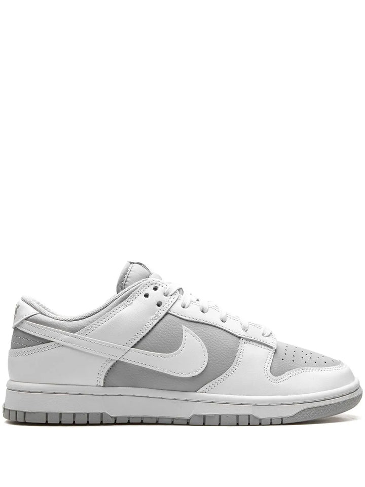 Dunk Low White/Grey Sneakers