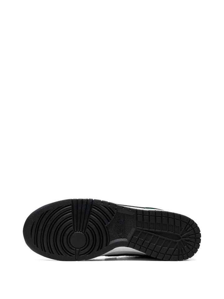 Dunk Low Celtics Sneakers