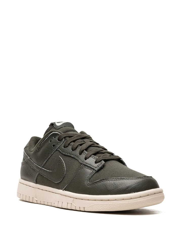 Dunk Low Prm Sequoia Sneakers