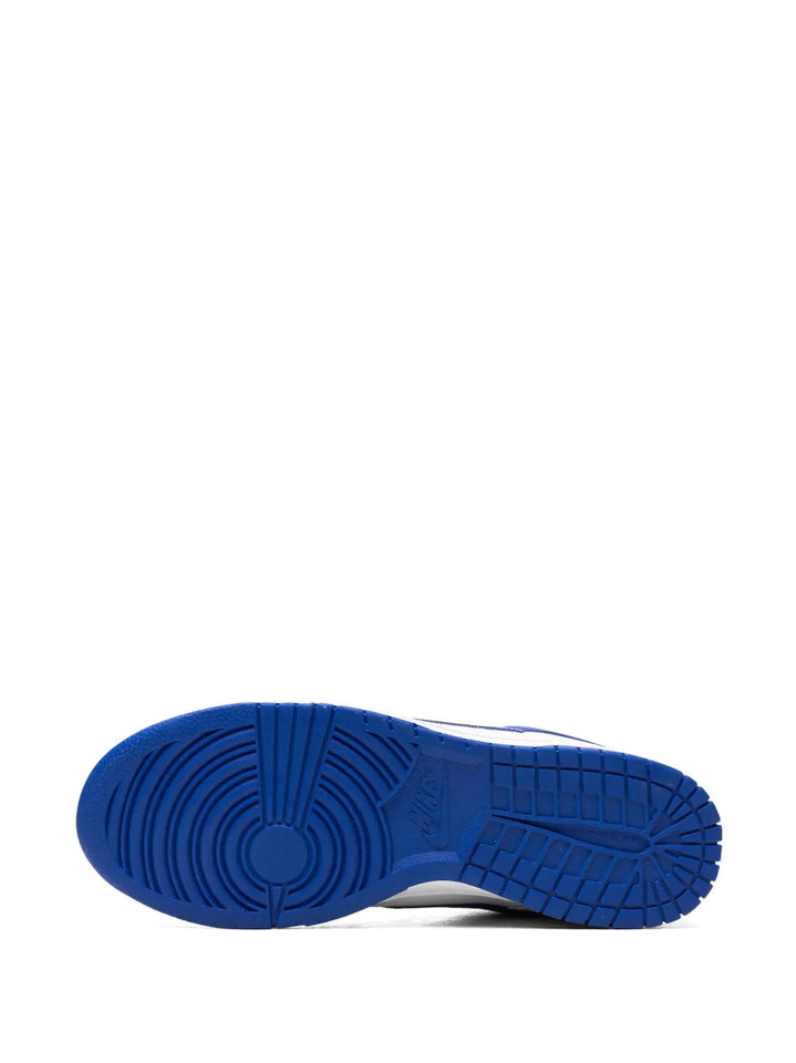 Dunk Low Hyper Royal Sneakers