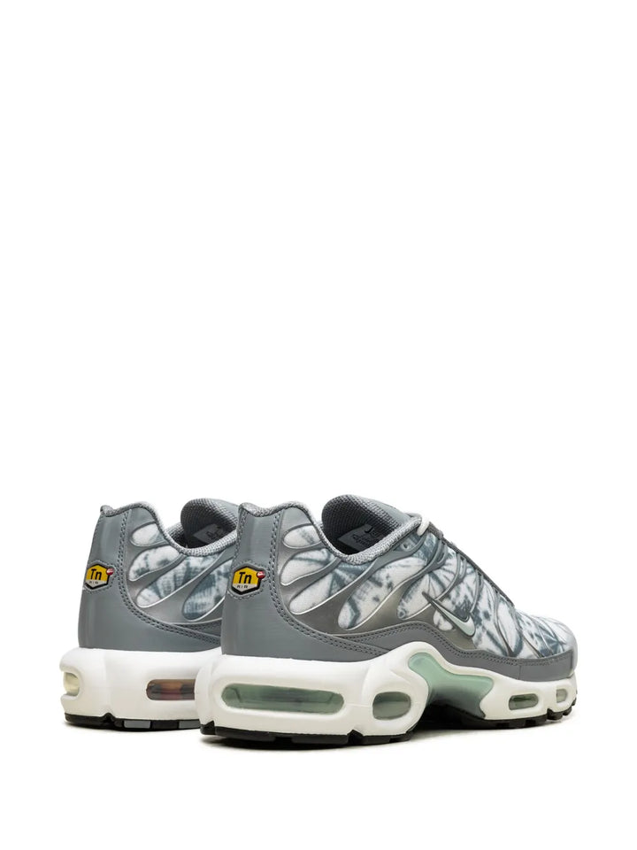 Air Max Plus Sneakers