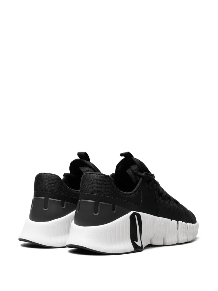 Free Metcon 5 Black/White Sneakers
