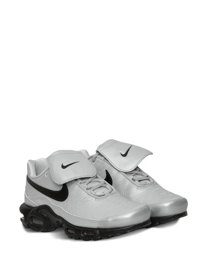 Air Max Plus Wolf Grey Sneakers