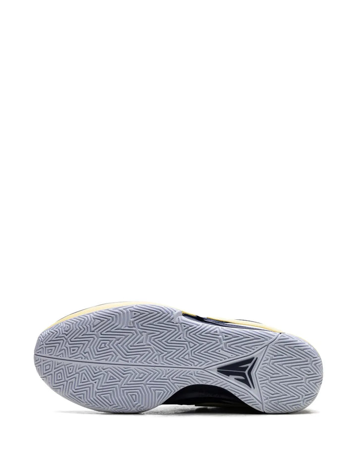 Ja 1 Sneakers