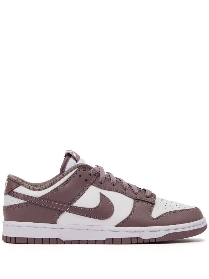 Dunk Low Retro Sneakers