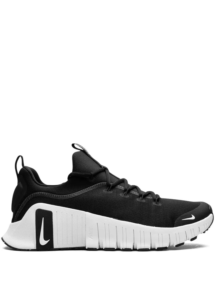 Free Metcon 6 Black/White Sneakers