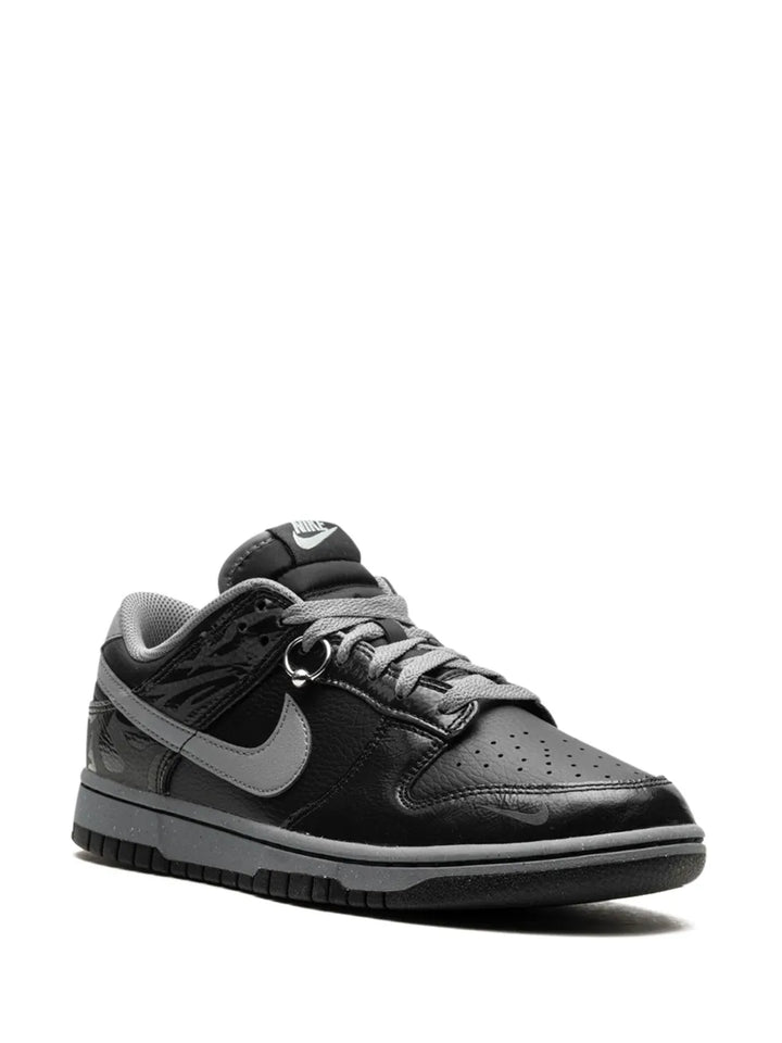 Dunk Low Qs Berlin Sneakers