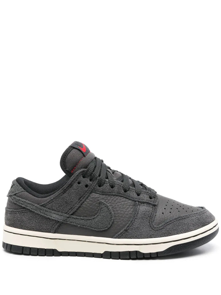 Dunk Low Sneakers - mens sneakers