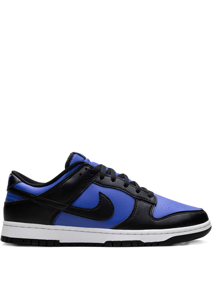 Dunk Low Hyper Royal Sneakers