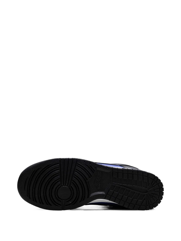 Dunk Low Hyper Royal Sneakers