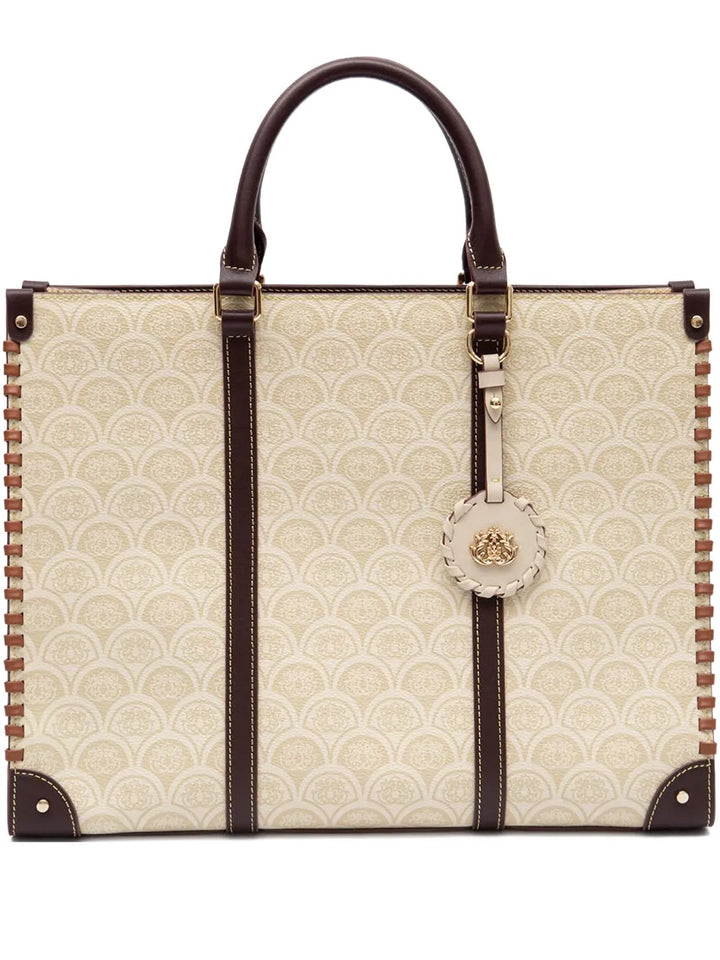 IslaMonogram tote bag