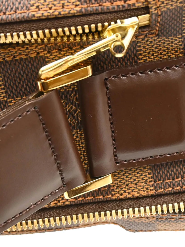 Pre-OwnedLouis Vuitton Pre-Owned2002 Dorsoduro shoulder bag