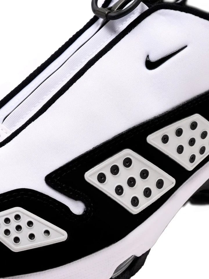 Air Max Sndr Sneakers