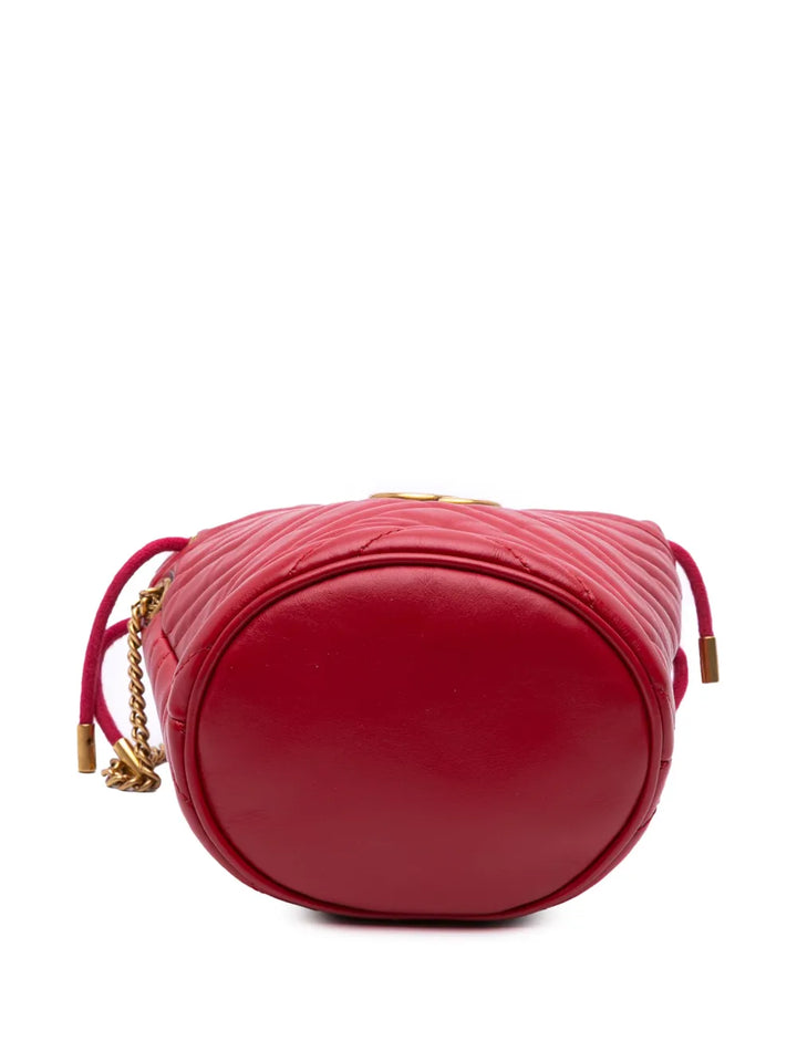 Pre-OwnedGucci Pre-Owned2016-2024 Small GG Marmont Matelasse Leather bucket bag