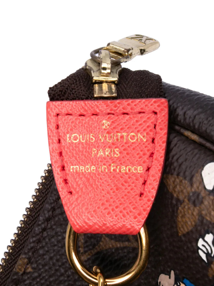 Pre-OwnedLouis Vuitton Pre-Owned2015 Monogram Evasion Illustre Mini Pochette Accessories handbag