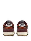 Dunk Low Retro Se Leather Sneakers