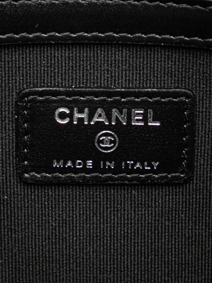 Pre-OwnedCHANEL Pre-Owned2021-2025 Medium Stitched Calfskin CC Cosmetic Case clutch bag