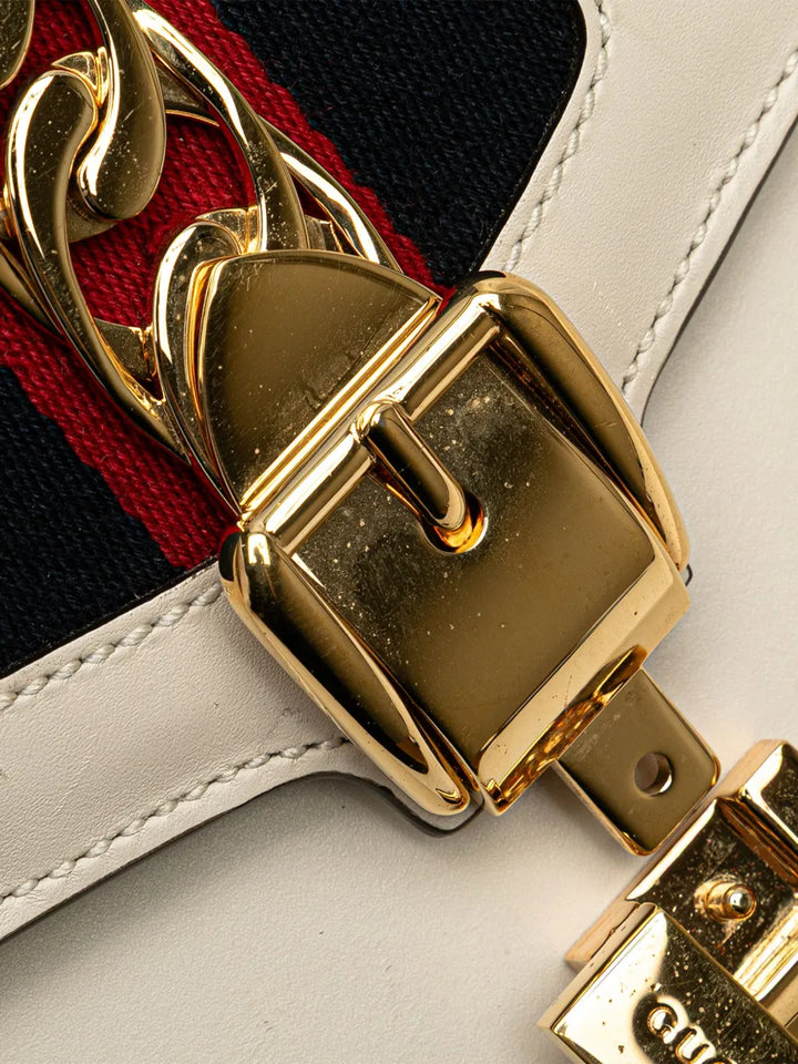Pre-OwnedGucci Pre-Owned2000-2015 Small Leather Sylvie satchel