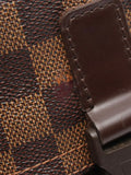 Pre-OwnedLouis Vuitton Pre-Owned2006 Pochette Melville crossbody bag