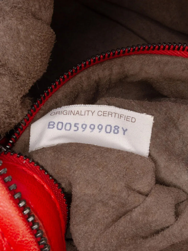 Pre-OwnedBottega Veneta Pre-Owned2012-2025 Nappa Intrecciato Montaigne shoulder bag