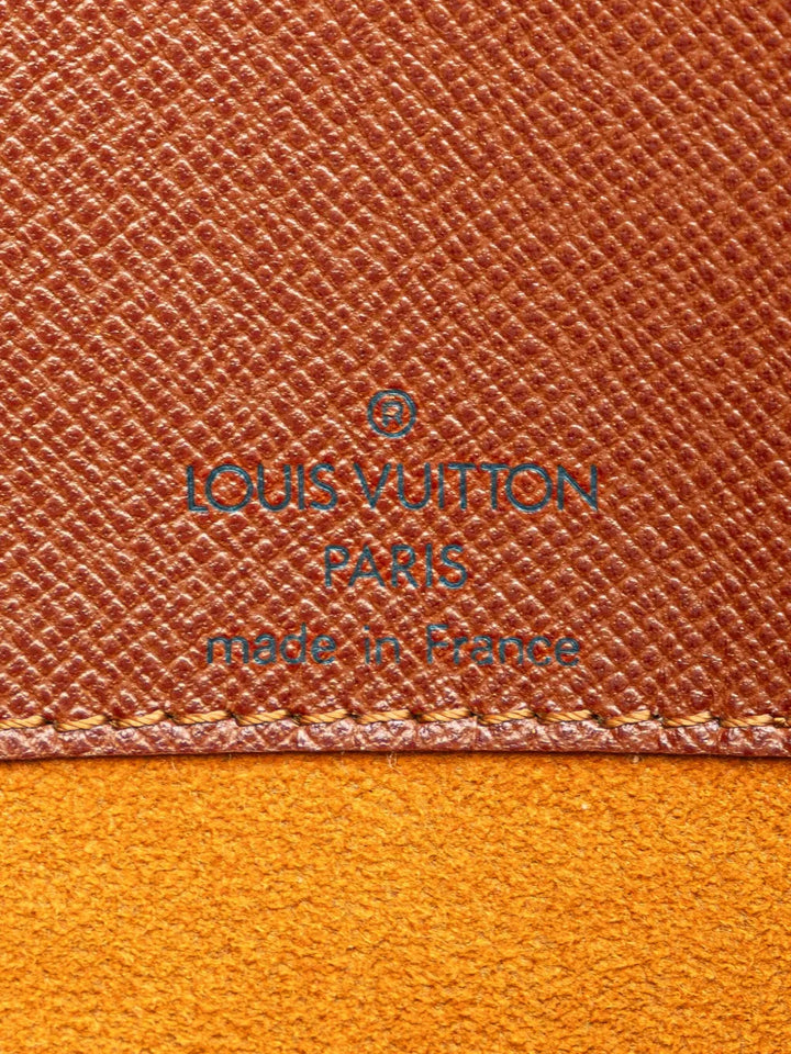 Pre-OwnedLouis Vuitton Pre-Owned2001 Monogram Musette Salsa GM crossbody bag