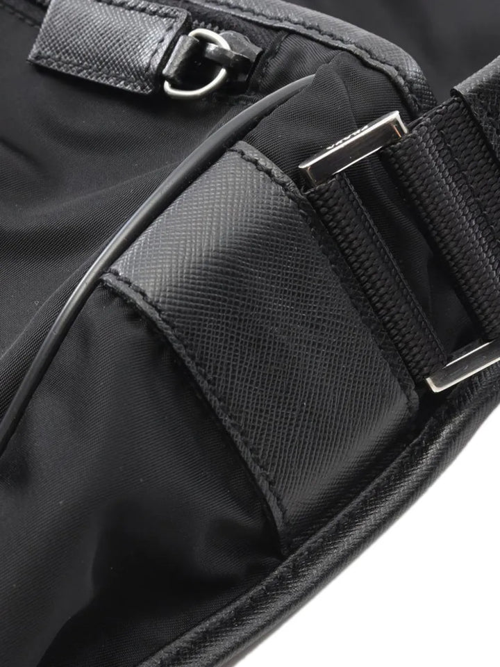 Pre-OwnedPrada Pre-Owned2010-2025 Saffiano Trimmed Tessuto Buckle Messenger Bag crossbody bag
