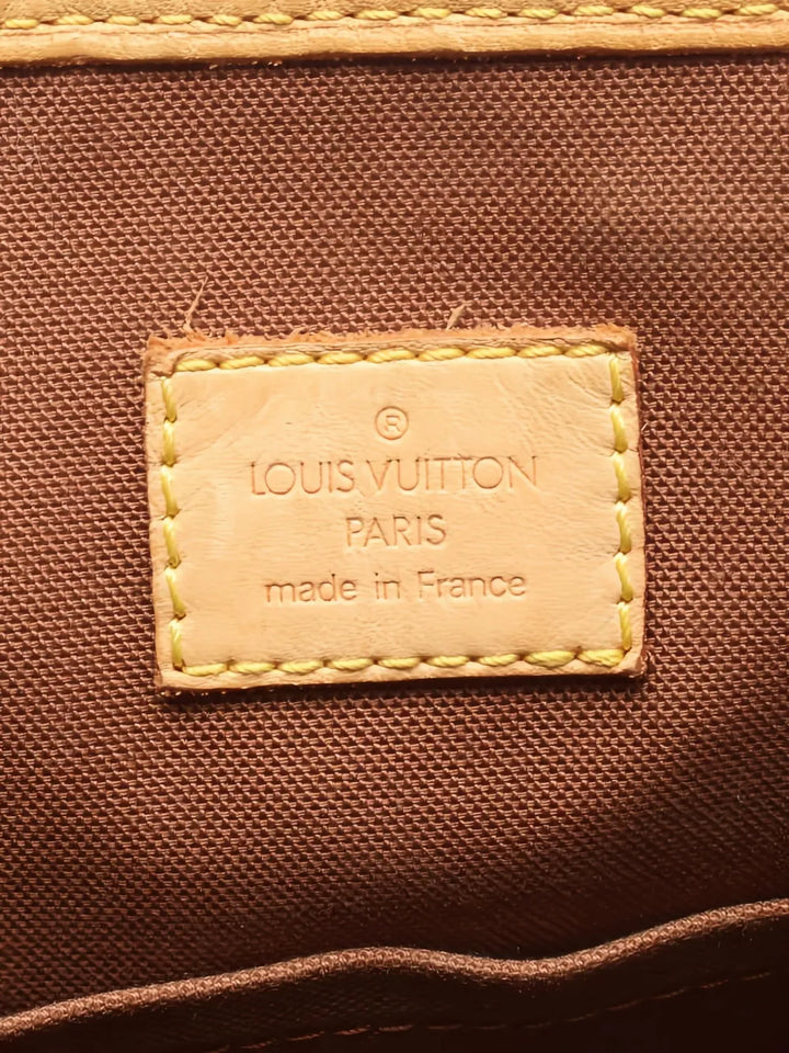 Pre-OwnedLouis Vuitton Pre-OwnedBatignolles handbag
