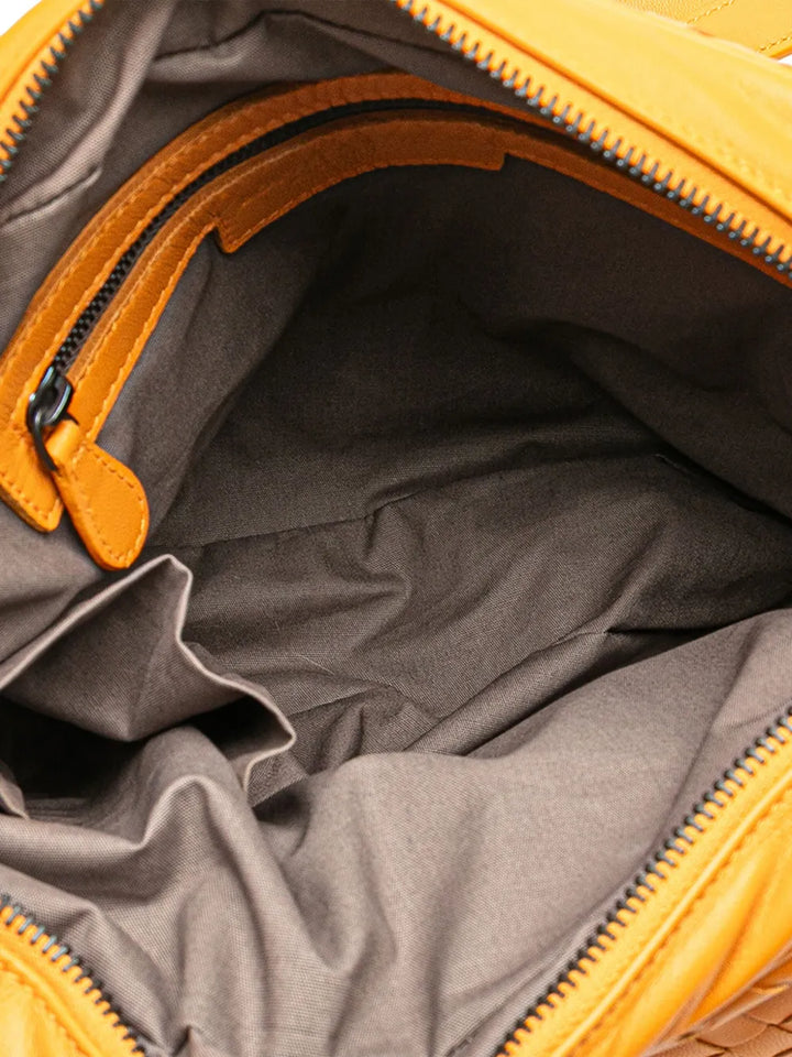 Pre-OwnedBottega Veneta Pre-Owned2012-2025 Nappa Intrecciato Front Pocket Messenger Bag crossbody bag