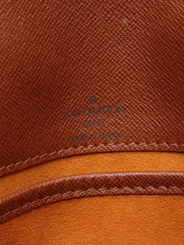Pre-OwnedLouis Vuitton Pre-Owned2002 Monogram Musette Tango Short Strap shoulder bag