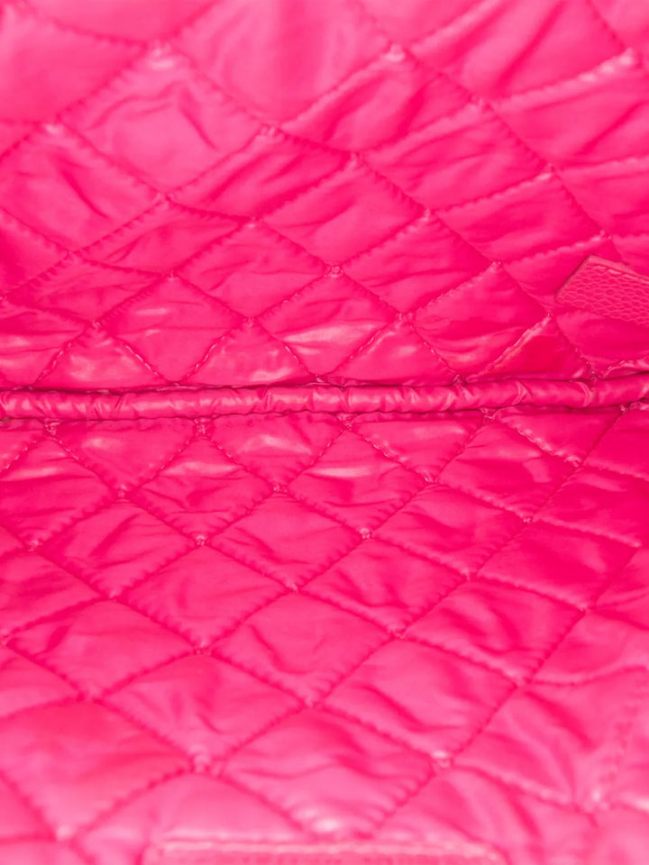 Pre-OwnedCHANEL Pre-Owned2014-2015 Small Quilted Caviar O Case clutch bag