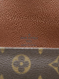 Pre-OwnedLouis Vuitton Pre-Owned2003 Monogram Musette Salsa PM Long Strap crossbody bag