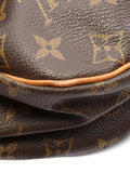 Pre-OwnedLouis Vuitton Pre-Owned1994 Saumur 35 monogram shoulder bag