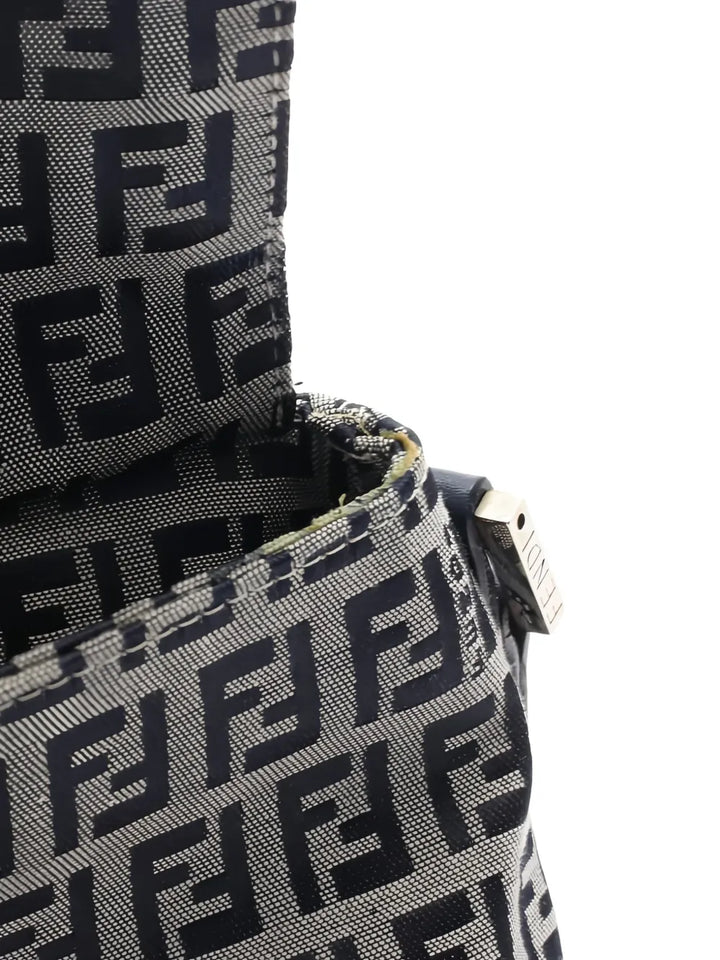Pre-OwnedFendi Pre-Owned2000s Zucchino FF-logo shoulder bag