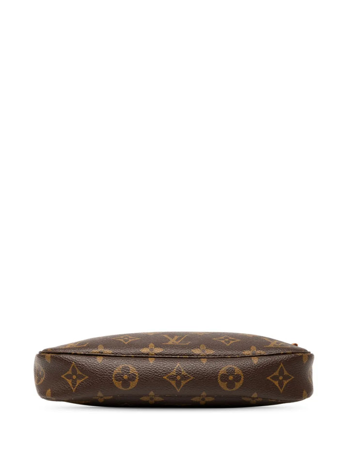 Pre-OwnedLouis Vuitton Pre-Owned2002 Monogram Pochette Accessoires shoulder bag