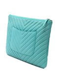 Pre-OwnedCHANEL Pre-Owned2019 Medium CC Chevron Caviar O Case clutch bag