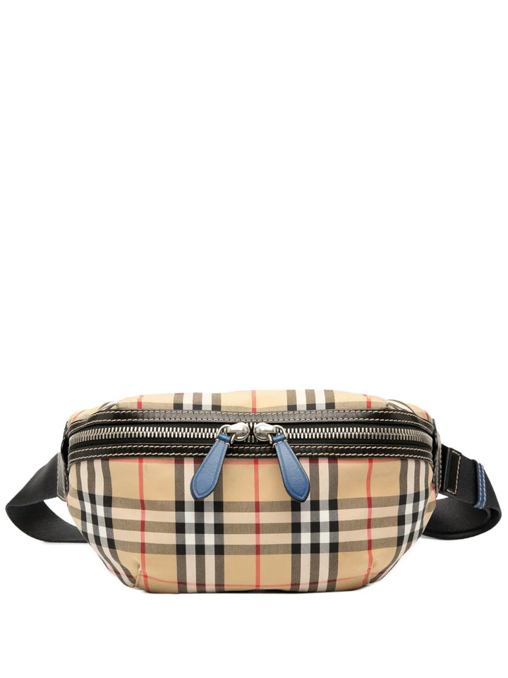 Pre-OwnedBurberry Pre-Owned2000-2025 House Check Nylon Sonny belt bag