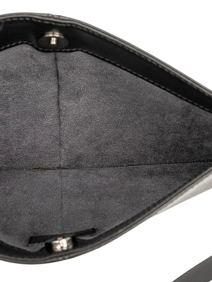 Pre-OwnedLouis Vuitton Pre-Owned2003 Epi Demi Lune Pochette shoulder bag