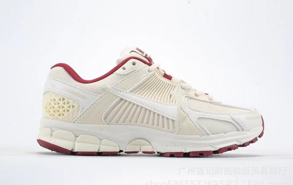  Air Zoom Vomero 5 Shoes Sail Pale Ivory Team Red Sail